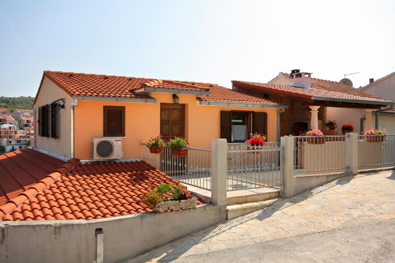 Apartments With A Parking Space Sutivan, Brac - 745 Esterno foto